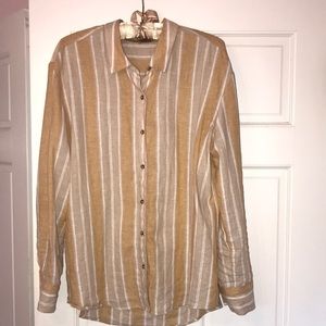 Gentle fawn striped button down